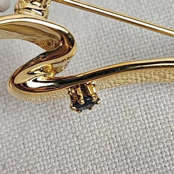 Vintage 1985 The Presidents Club Gold Tone Ribbon Brooch - Picture 5 of 7